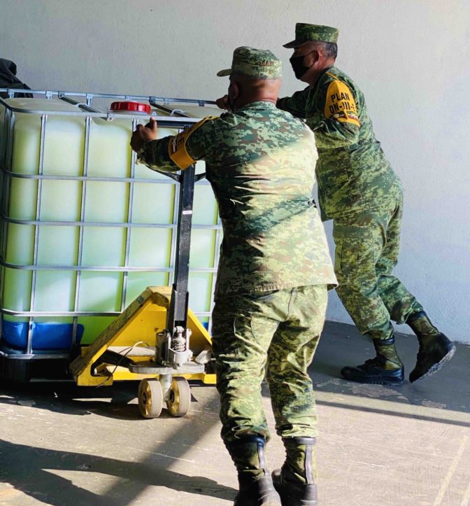Donación desinfectante ejército mexicano